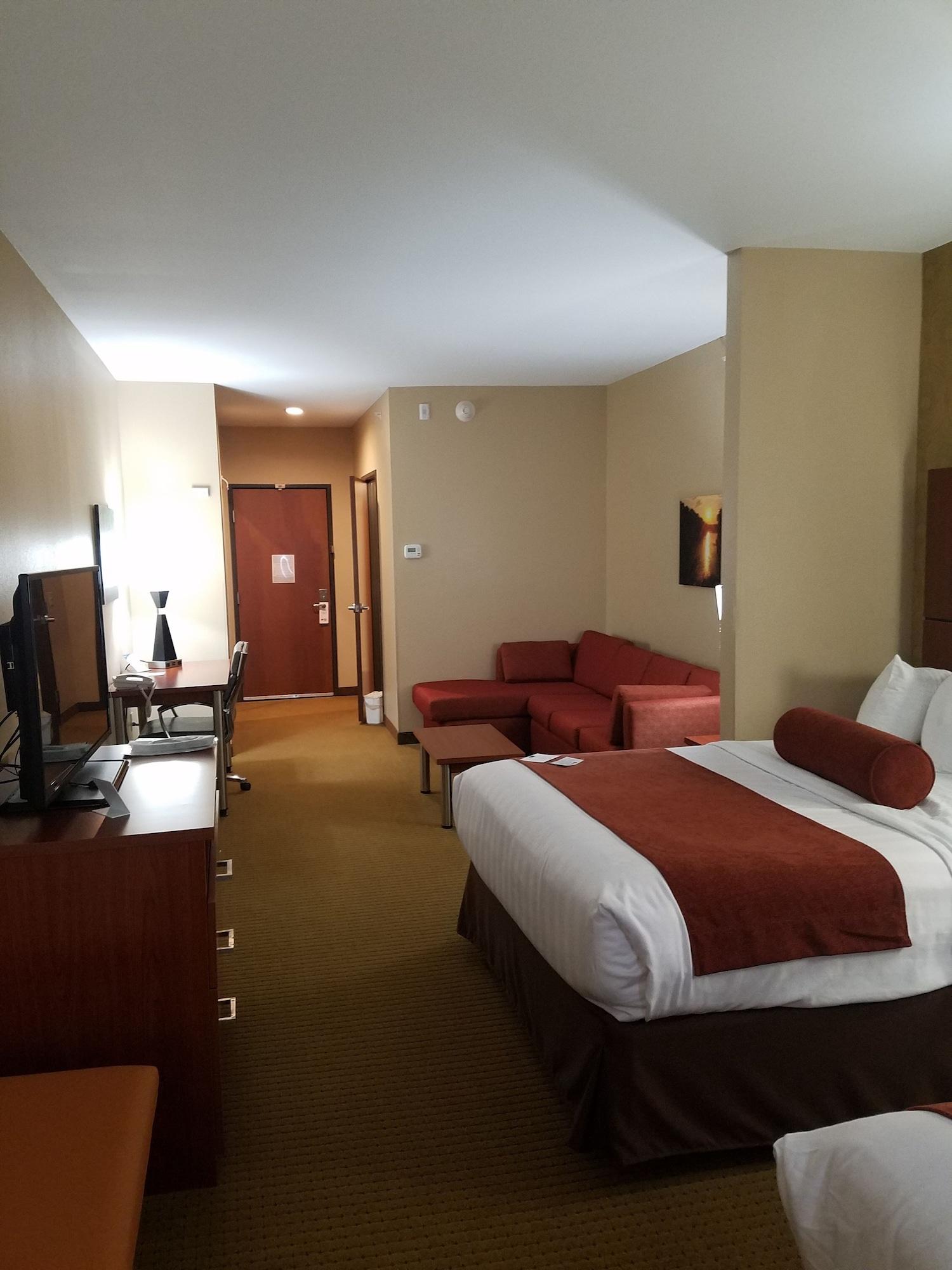 Best Western Plus Finger Lakes Inn & Suites Cortland Luaran gambar