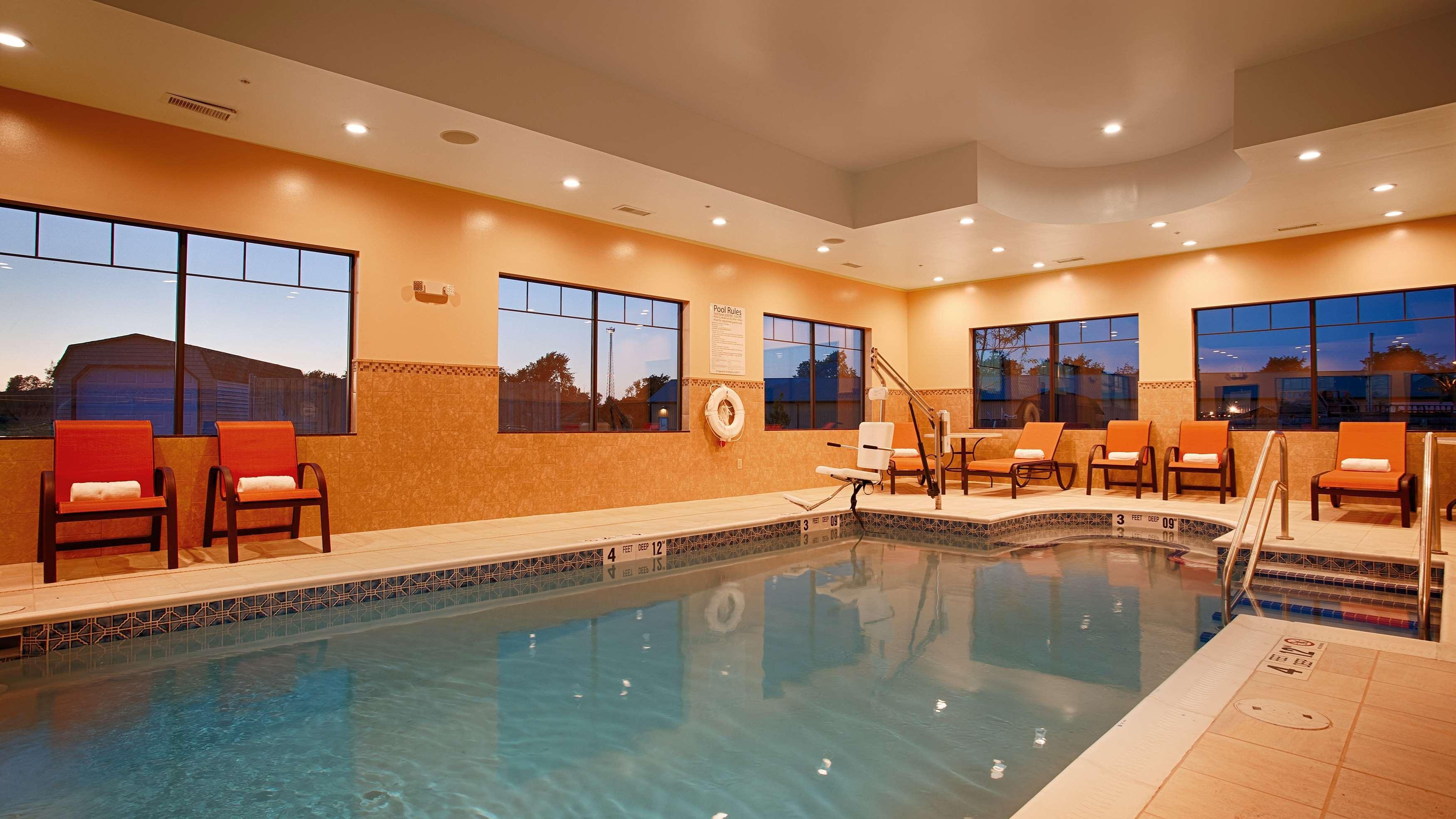 Best Western Plus Finger Lakes Inn & Suites Cortland Luaran gambar